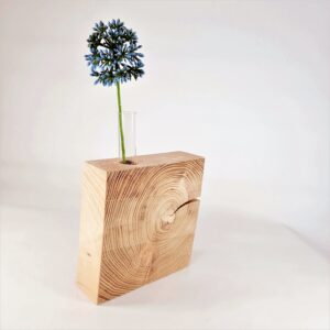 Holzblock-Vase mit Reagenzglas Dekoration handgemacht Kleine Holzmanufaktur