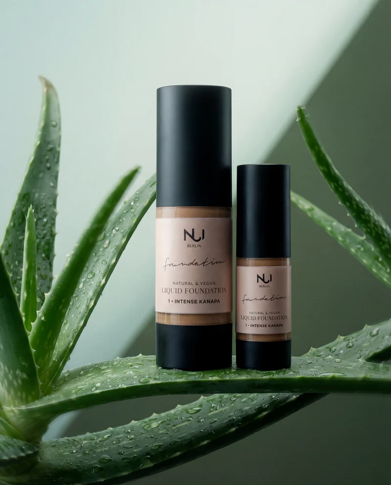 NUI Berlin Cosmetics | Foundation 01 Intense Kanapa