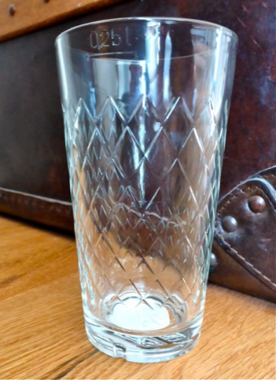Frankfurter Geripptes 0,25 Liter Glas