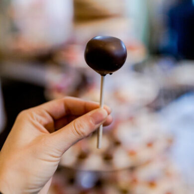 Sarahs Konditorei | Cakepops (10 Stück) Sorte Zartbitter - Vegan