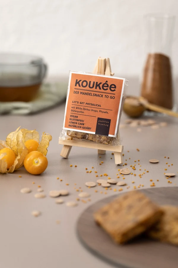 Koukee - der Mandelsnack | 10er Box LET'S GET PHYS(AL)ICAL