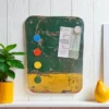 Moogoo Creative Africa | Magnettafel aus recycelten Ölfässern mit 5 bunten Magneten Farben : Green & Yellow